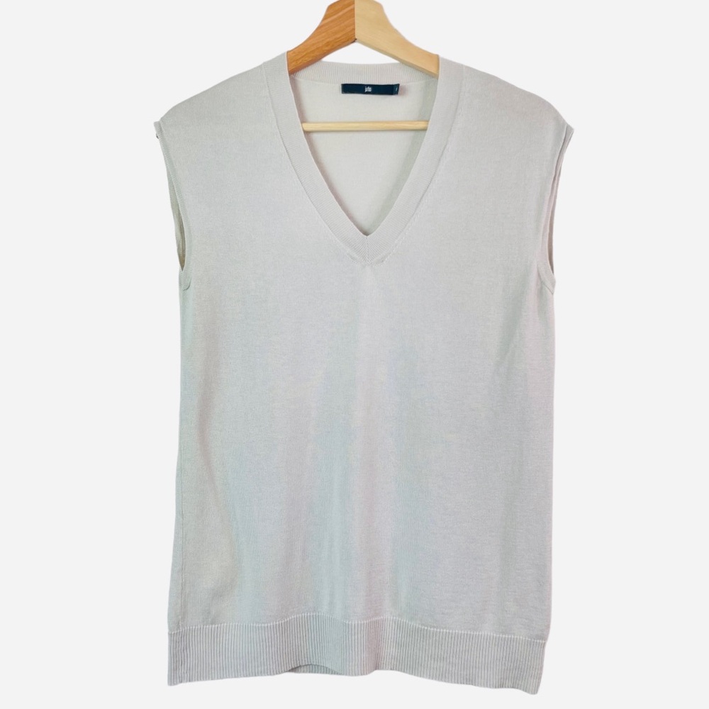 Jarbo Women’s Silk Cashmere V-Neck Sleeveless Layering Sweater Vest Top in Gray